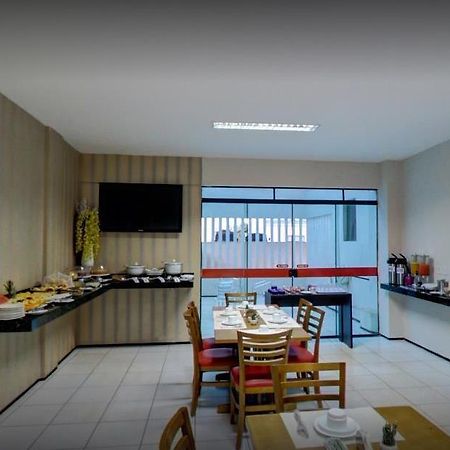 Holiday Hotel Picos Extérieur photo