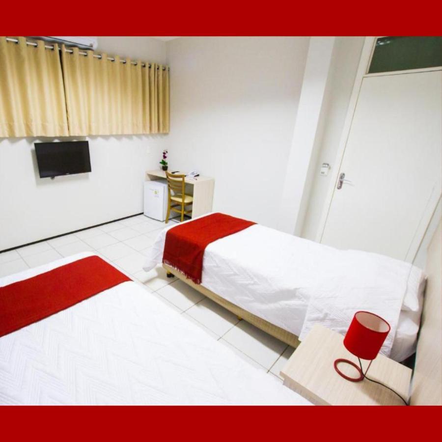 Holiday Hotel Picos Extérieur photo